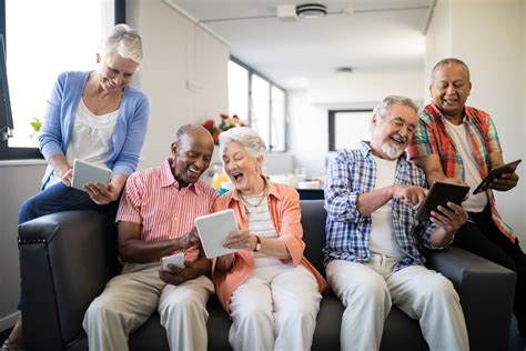 Digital Independence: How Seniors Are Embracing Technology for Greater Autonomy